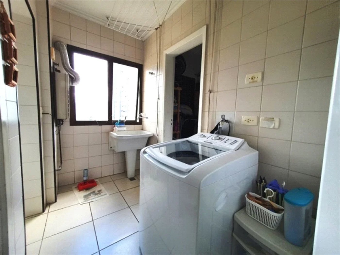 Apartamento à venda com 3 quartos, sendo 1 suíte, em Vila Suzana, São Paulo, SP