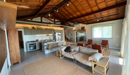 Casa em condomínio à venda com 4 quartos, sendo 3 suítes,  em Marina, Armação dos Búzios, RJ
