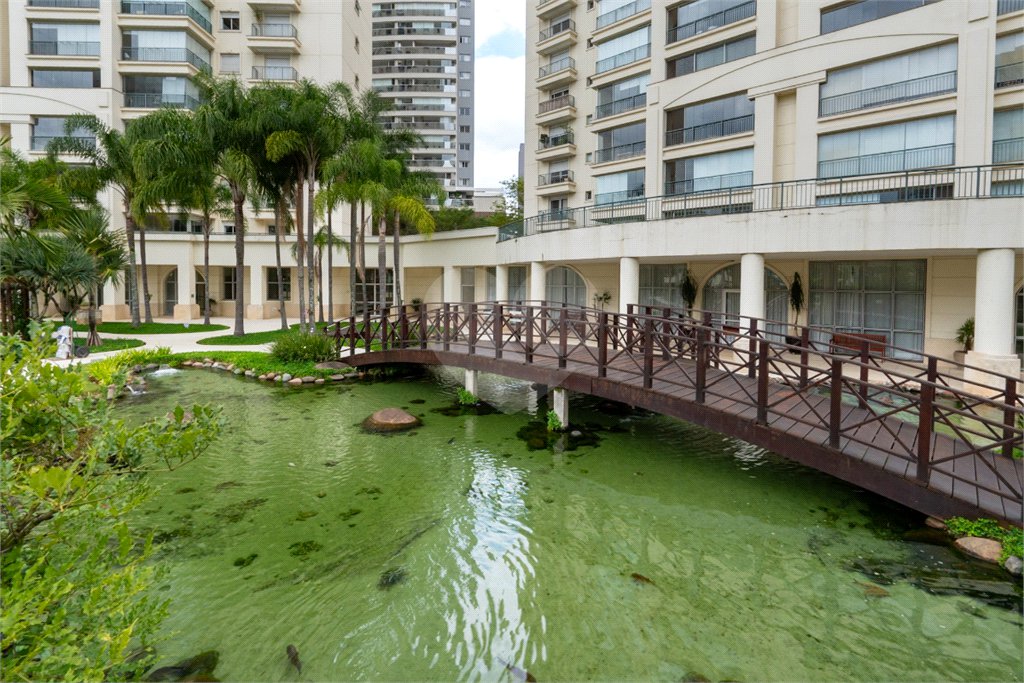 Apartamento à venda com 3 suítes em Brooklin, São Paulo, SP