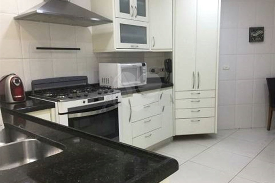 Casa à venda com 4 quartos, sendo 3 suítes,  no condomínio Residencial Nova Cantareira, São Paulo - SP