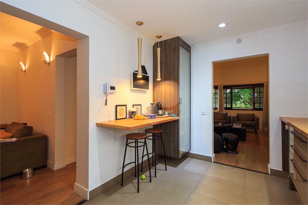 Casa Térrea à venda com 4 quartos, sendo 3 suítes, em Jardim Marajoara, São Paulo, SP