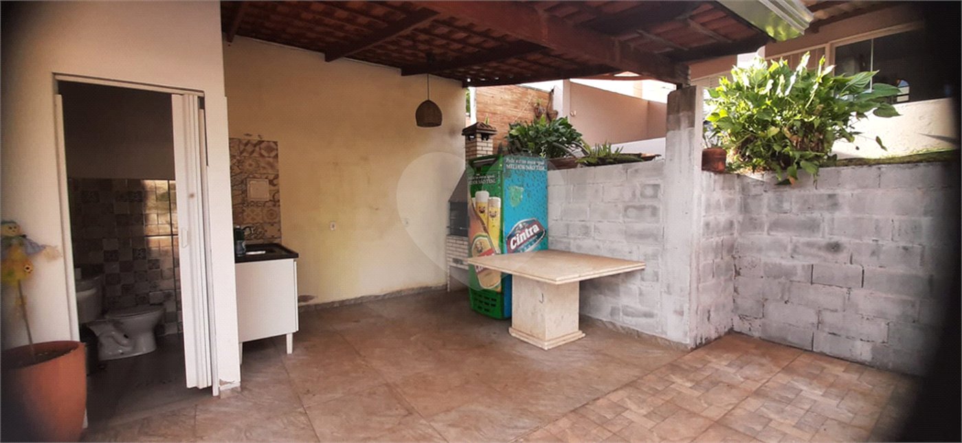 Chácara à venda com 4 quartos, sendo 2 suítes, em Distrito Industrial, Uberlândia, MG