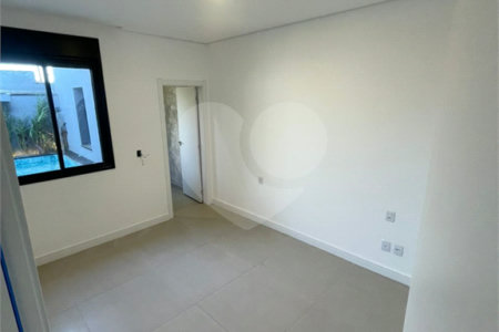 Casa à venda com 3 quartos, sendo 2 suítes,  no condomínio Residencial Jardim, Sorocaba - SP
