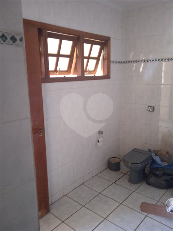 Casa à venda com 8 quartos, sendo 3 suítes, em Jardim Terceiro Centenário, Atibaia, SP