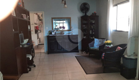 Casa à venda com 2 quartos, sendo 1 suíte,  em Vila Helena, Jundiaí, SP