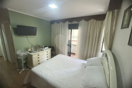 Apartamento à venda com 4 quartos, sendo 1 suíte,  em Santa Teresinha, São Paulo, SP