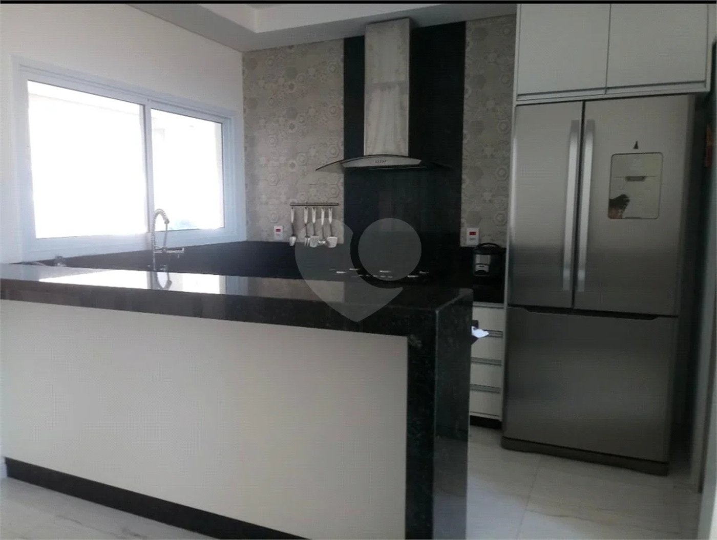 Sua nova casa com piscina e área gourmet te espera! no Golden Park em Hortolandia