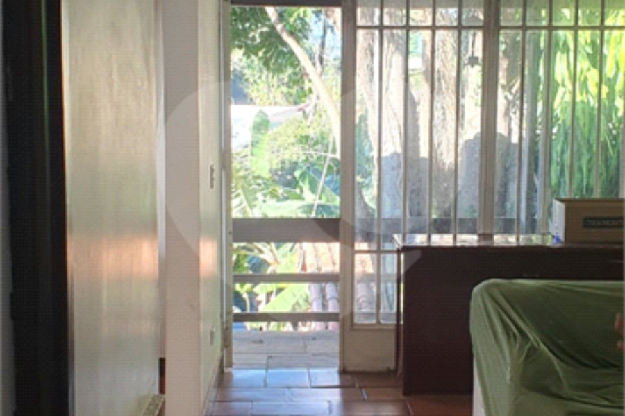 Casa Térrea à venda com 4 quartos, sendo 1 suíte,  em Tremembé, São Paulo, SP
