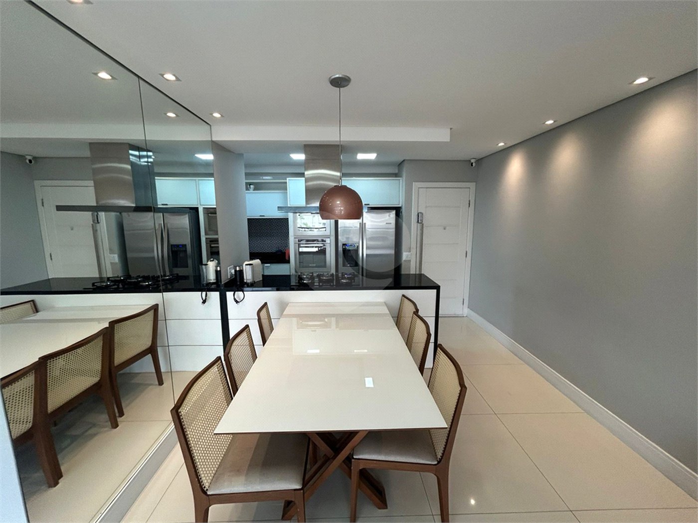 Apartamento à venda com 2 suítes em Parque Reboucas, São Paulo, SP