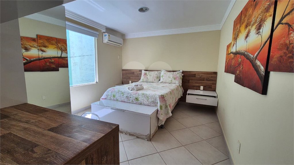 Casa à venda com 6 quartos, sendo 4 suítes, em Ferradura, Armação dos Búzios, RJ