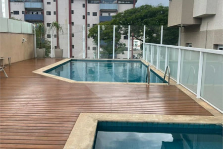Apartamento à venda com 2 quartos, sendo 1 suíte, no Centro, Santo André, SP