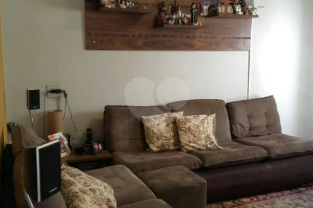 Apartamento para alugar com 2 quartos, sendo 1 suíte, em Jardim das Bandeiras, São Paulo, SP