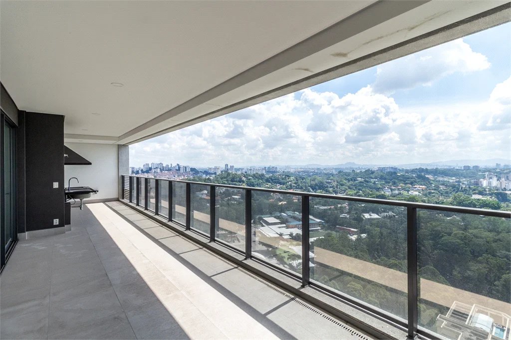 Apartamento à venda ou para alugar com 4 quartos, sendo 3 suítes,  em Jardim Morumbi, São Paulo, SP