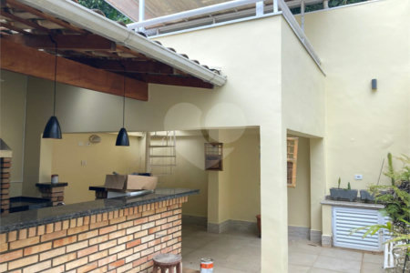 Casa para alugar com 3 quartos, sendo 1 suíte, em Santo Amaro, São Paulo, SP
