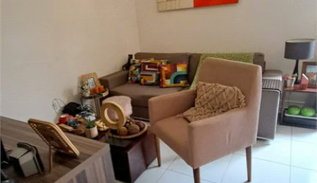 Casa à venda com 3 quartos, sendo 1 suíte,  no condomínio Moradas do Horto, São Paulo - SP