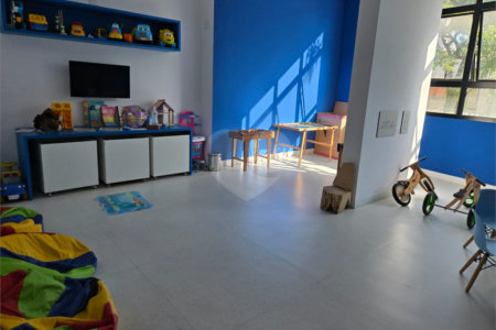 Apartamento à venda com 2 quartos, sendo 1 suíte,  em Vila Romana, São Paulo, SP