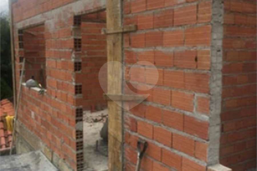 Casa à venda com 2 quartos, sendo 1 suíte, em Vila Guilherme, São Paulo, SP