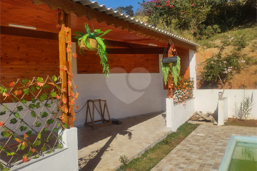 Casa à venda ou para alugar com 3 suítes em Juqueri Mirim, Mairiporã, SP