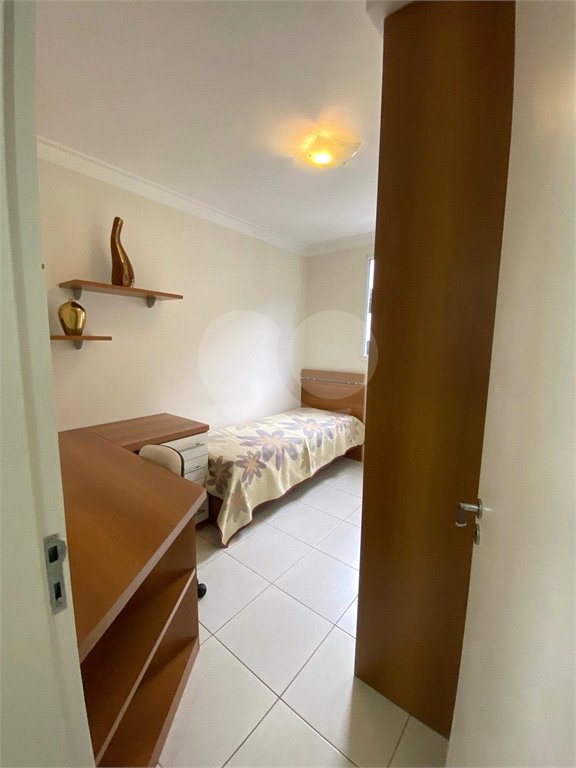 Apartamento à venda com 3 quartos em Vila dos Remédios, São Paulo, SP