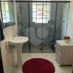 Sobrado à venda com 5 quartos em Horto, São Paulo, SP