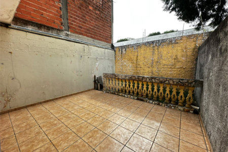 Sobrado à venda com 3 quartos, sendo 1 suíte, em Parque Suzano, Suzano, SP
