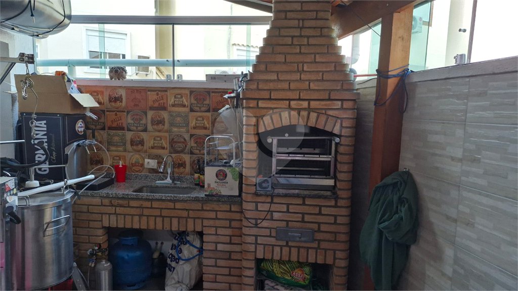 Casa à venda com 3 quartos, sendo 1 suíte,  no condomínio Moradas do Horto, São Paulo - SP