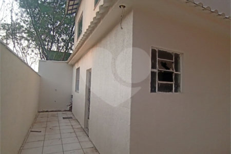 Casa à venda com 4 quartos, sendo 1 suíte, em Campo Grande, Rio de Janeiro, RJ