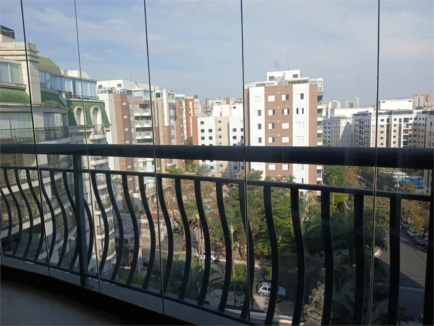 Cobertura à venda com 4 quartos, sendo 3 suítes,  em Cidade São Francisco, São Paulo, SP