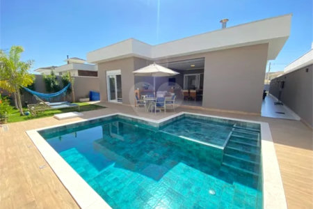 Casa Térrea à venda com 3 suítes em Medeiros, Jundiaí, SP