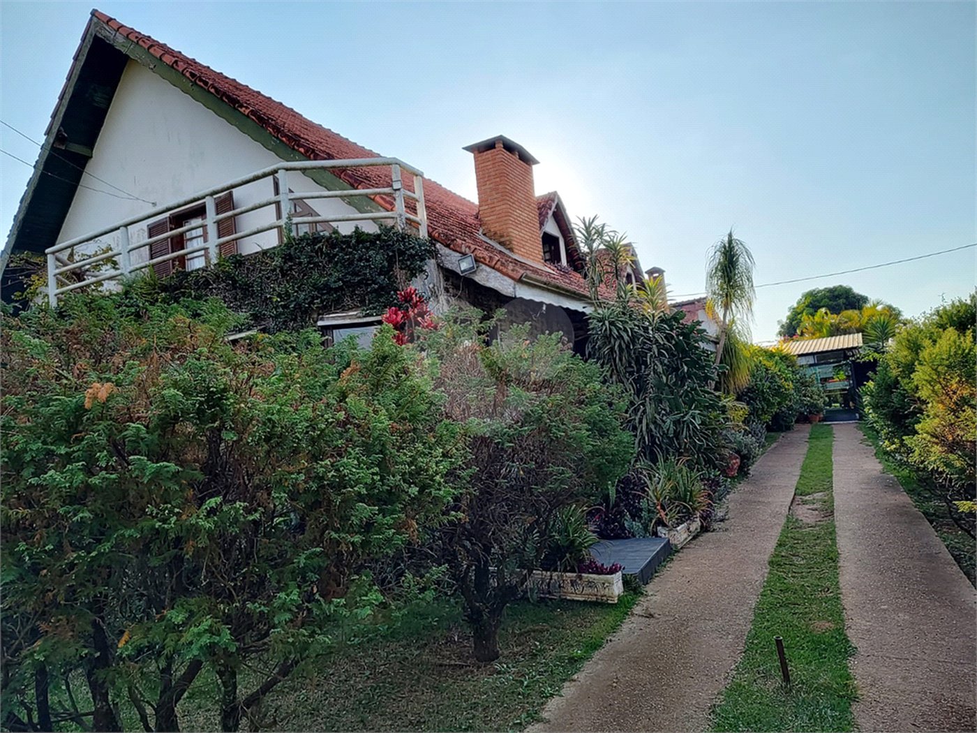 Casa à venda com 9 quartos, sendo 5 suítes,  no condomínio Residencial Rio Verde, Araçoiaba da Serra - SP