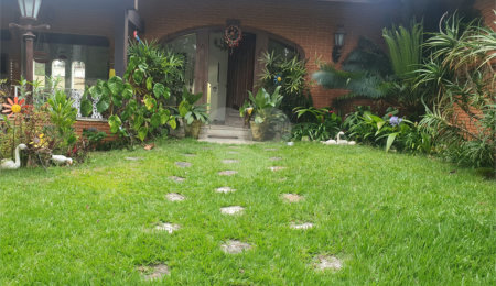 Casa à venda com 4 quartos, sendo 1 suíte,  em Interlagos, São Paulo, SP
