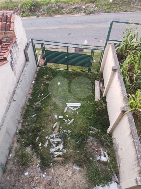 Sobrado à venda com 3 quartos, sendo 1 suíte, em Chácaras Maringá, Atibaia, SP