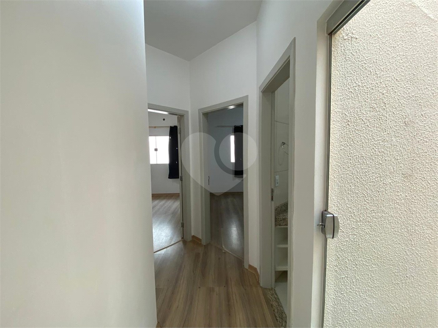 Casa à venda com 3 quartos, sendo 1 suíte,  em Jardim Jamaica, Ponta Porã, MS
