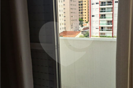 Apartamento à venda com 3 quartos, sendo 1 suíte,  em Vila Olímpia, São Paulo, SP