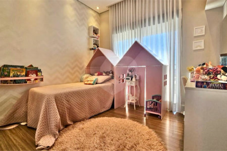Casa à venda com 3 suítes em Vila Popular, Itapetininga, SP
