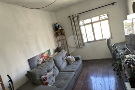 Apartamento à venda com 3 quartos, sendo 1 suíte, em Santa Cecília, São Paulo, SP
