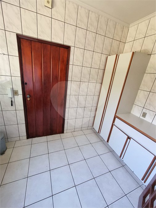 Casa à venda com 4 quartos, sendo 2 suítes, em Bosque, Vinhedo, SP