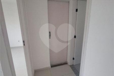 Apartamento à venda com 2 quartos em Santíssimo, Rio de Janeiro, RJ