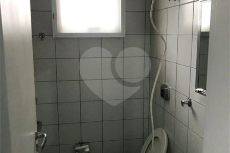 Apartamento à venda com 3 quartos, sendo 1 suíte, em Vila Andrade, São Paulo, SP