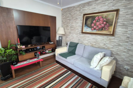 Casa à venda com 3 quartos, sendo 1 suíte, no condomínio Indefinido_ernani Pinto_439, São Paulo - SP