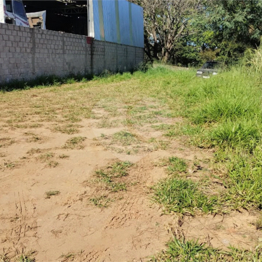 Terreno à venda com 1 suíte no condomínio Lenheiro, Valinhos - SP