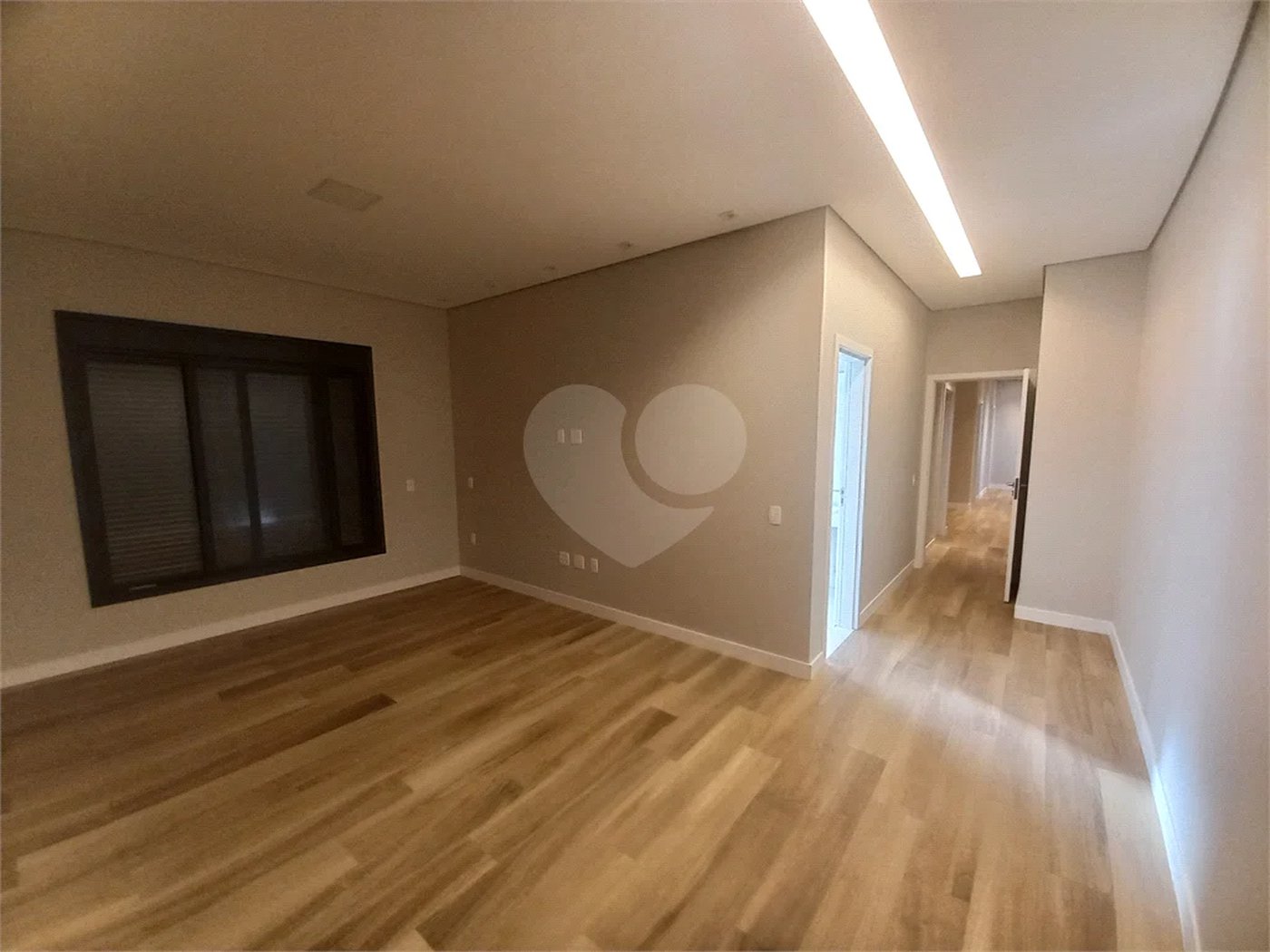 Casa à venda com 4 suítes em Paineiras, Itupeva, SP
