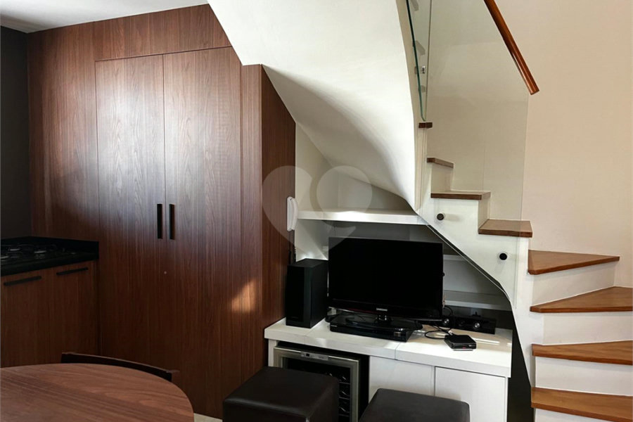 Casa para alugar com 1 suíte no condomínio Ibirapuera Loft, São Paulo - SP