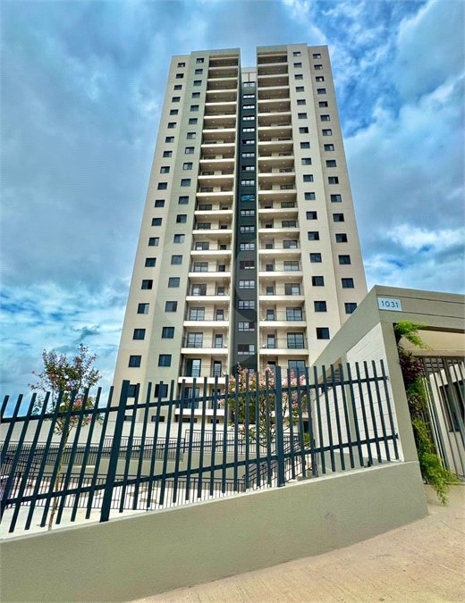 Apartamento à venda com 2 quartos, sendo 1 suíte, em Barueri, Barueri, SP