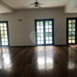 Sobrado à venda com 3 quartos, sendo 1 suíte,  em Panamby, São Paulo, SP