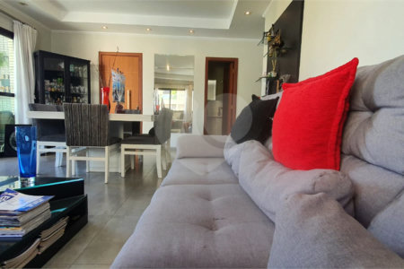 Apartamento à venda com 3 suítes em Vila Paulicéia, São Paulo, SP