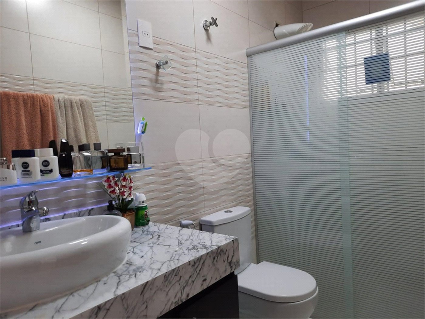 Sobrado à venda com 3 quartos, sendo 1 suíte, em Brooklin, São Paulo, SP