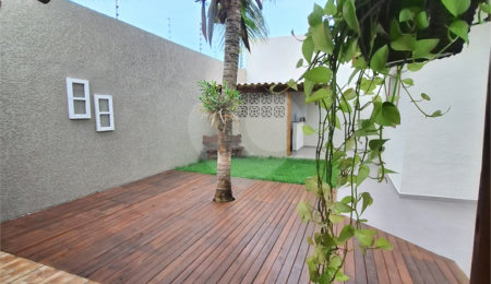Casa à venda com 3 suítes, em Orla Norte, Porto Seguro, BA