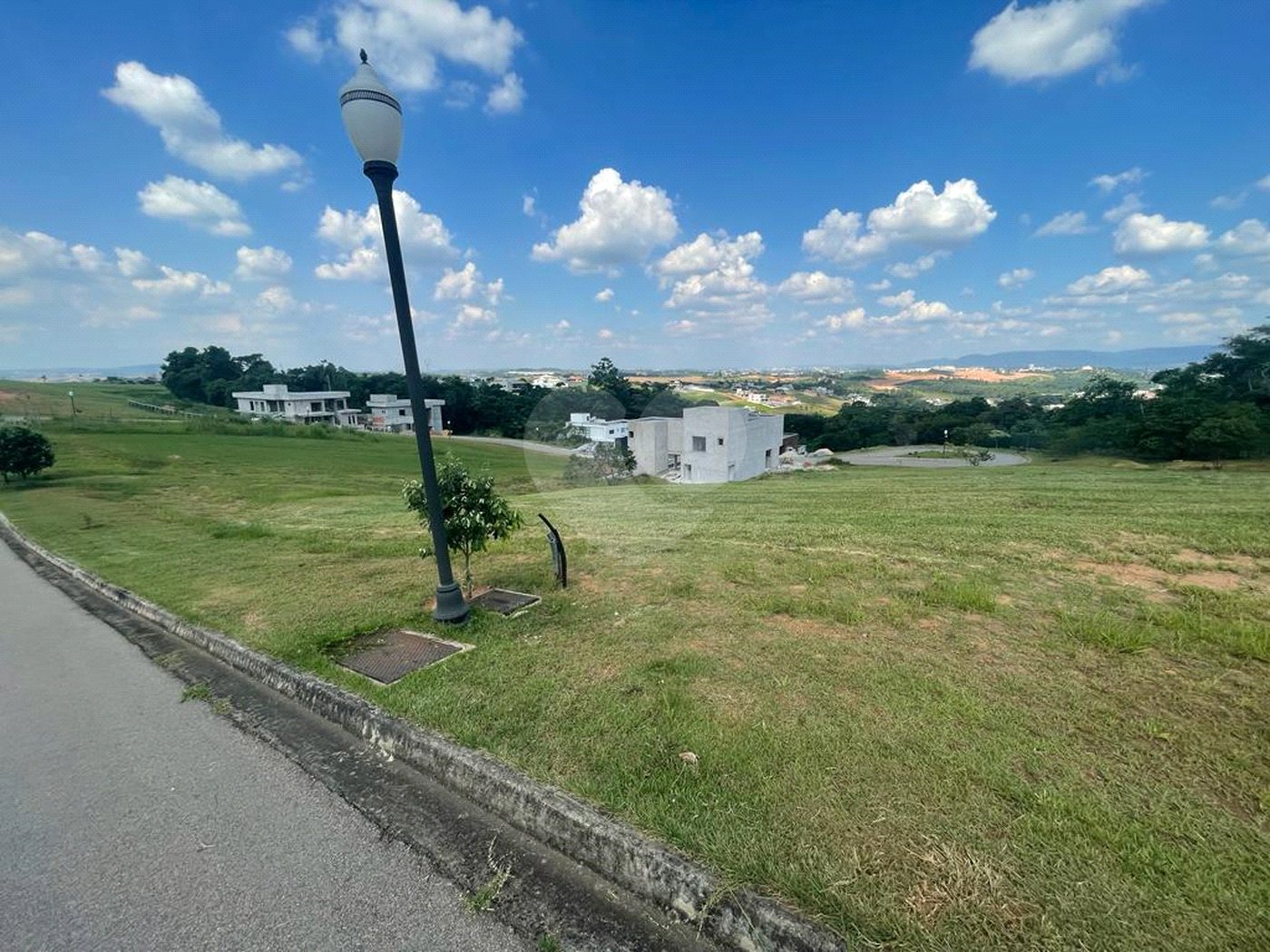 Terreno à venda no condomínio Solar Bandeirantes, Itupeva - SP