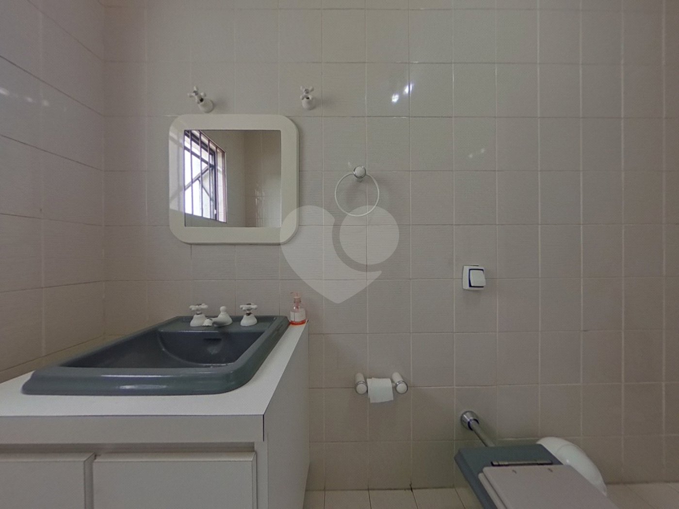 Sobrado à venda ou para alugar com 4 quartos, sendo 3 suítes, em Jardim Franca, São Paulo, SP